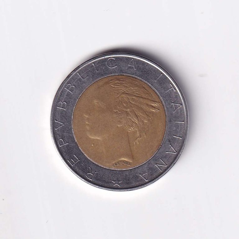 Italy 500 Lire 1987 Bimetallic Coin